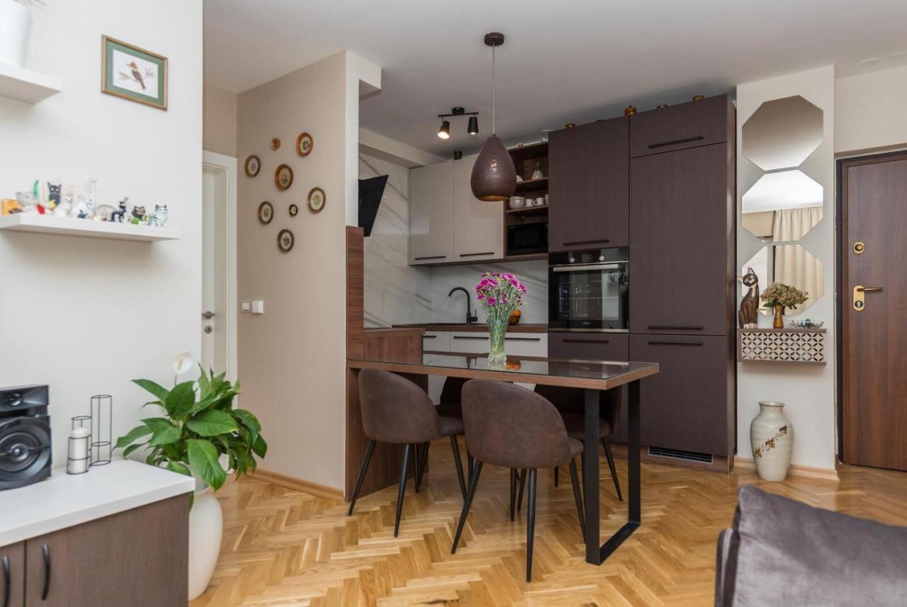 Chic Apartment Zoja Near Beach With Free Parking Makarska Ngoại thất bức ảnh