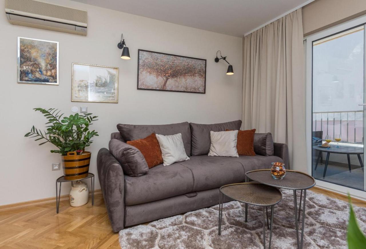 Chic Apartment Zoja Near Beach With Free Parking Makarska Ngoại thất bức ảnh